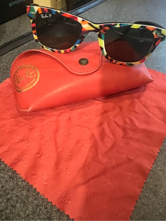 Ray-Ban Accessories - Ray-Ban Black Sunglasses Temple Arm with Red Case Cloth